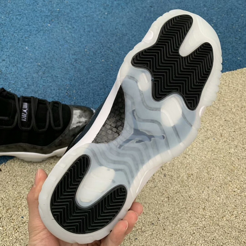 Authentic Air Jordan 11 Low Barons 